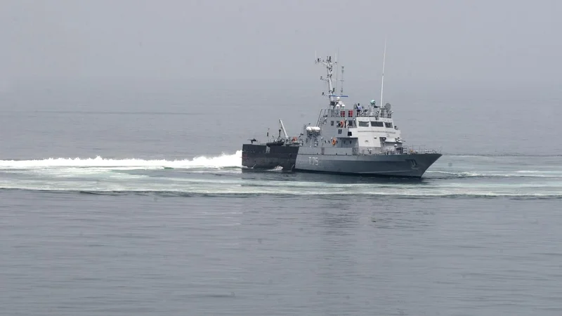 Indian Navy joins search for three fishermen missing after boat mishaps in Kerala