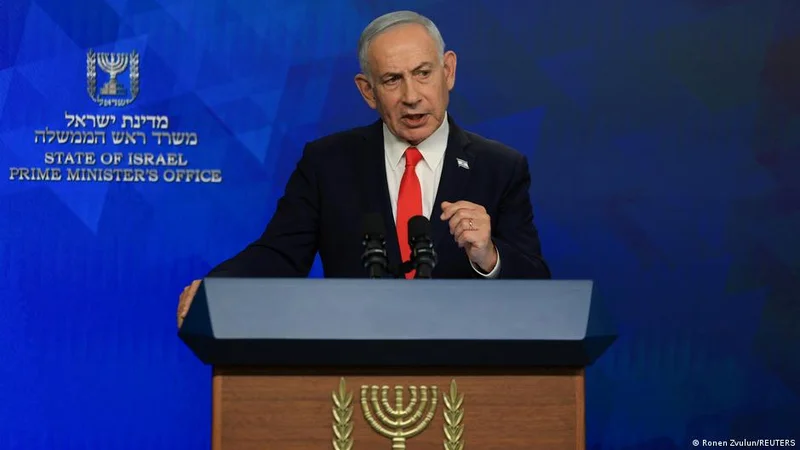 Middle East: Netanyahu says Israel rejects Trump's Gaza plan