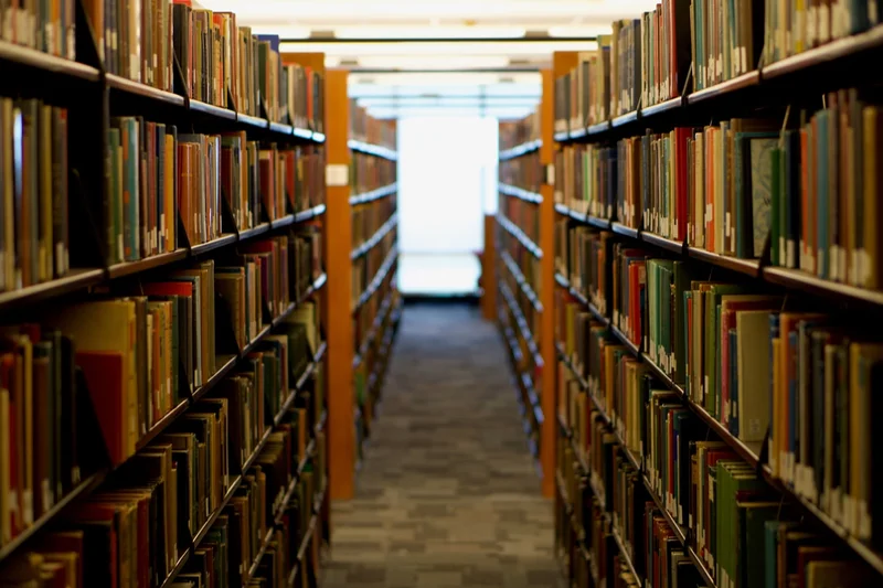 Designing a Persistent Knowledge Layer That Refuses to Guess