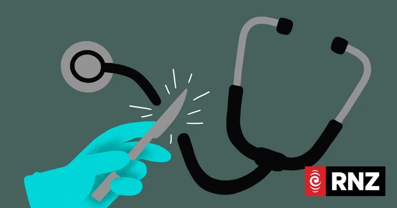 Households cut health insurance, despite rising claim payouts