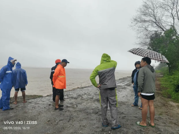 Another dike damage in Zambales prompts evacuation call amid rains