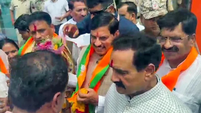 M.P BJP forms two-member panel to review Datia bypoll defeat, dissolves local unit