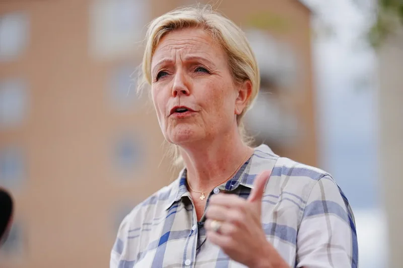 Sweden's Centre Party won't support Social Democrats if they keep sick day promise