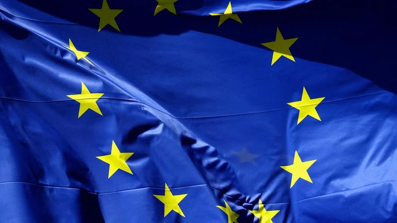 EU 'welcomes' Apple steps to comply with digital rules