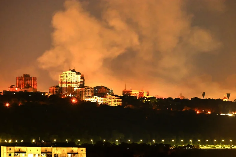 Ukraine-Russia war latest: At least five dead as Putin launches ‘massive attack’ on Kyiv