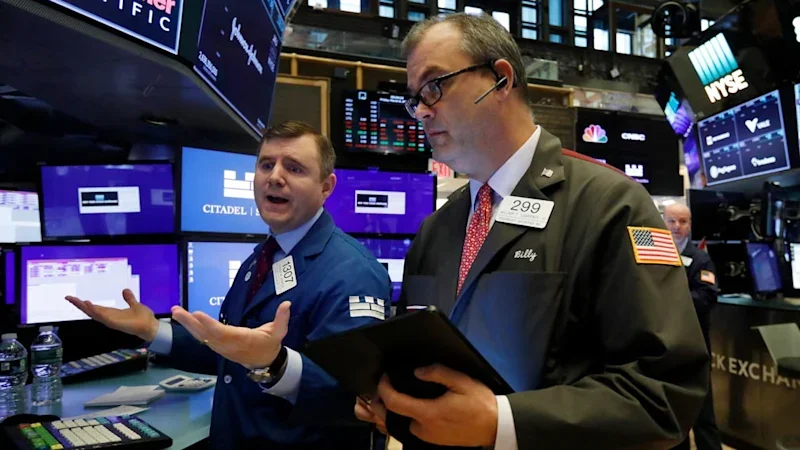 ASX set for flat start, Wall Street rallies on falling oil prices; Amazon hits $US3tr valuation, Boeing jumps