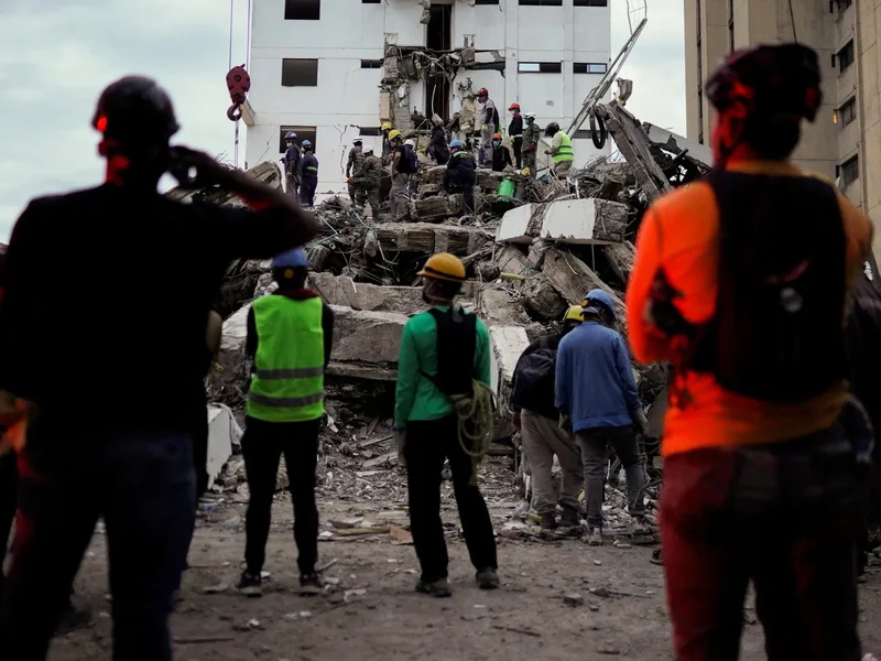 Search efforts in Colombia enter ‘final phase’ as quake toll reaches 265