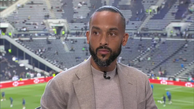 EPL: ‘I like him a lot, reminds of Sanchez’ – Walcott hails Arsenal star