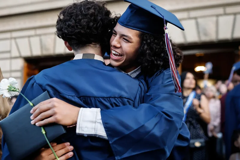 Students are getting $24,000 scholarships for colleges - without even applying