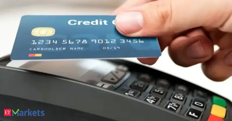 Federal Bank, IDFC First Bank surge in credit card growth, challenging HDFC Bank