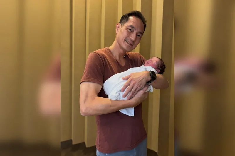 ‘National Day Gift’: Tan Kiat How becomes father for the 3rd time on Aug 10