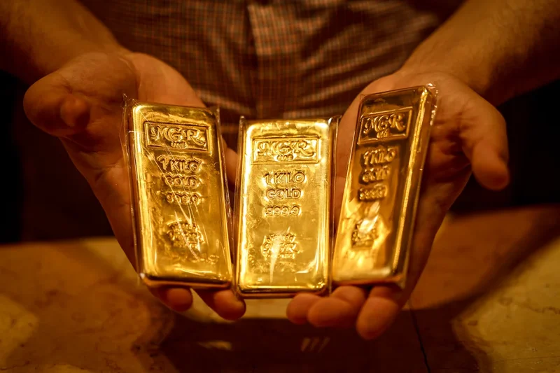 Gold prices rise again as Middle East conflict and interest rate fears ease