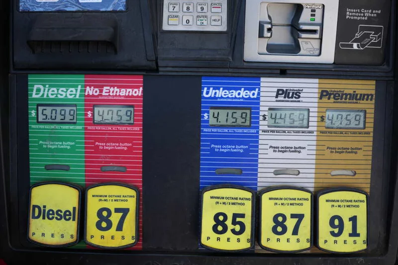 Big oil companies continue to post banner profits as fighting in Iran drives costs higher