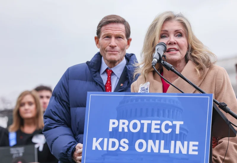 Kids Online Safety Act social media safety bill advances in Senate