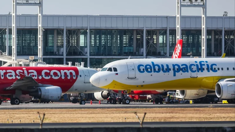 Manila-bound flight returns to Hong Kong after suspected cargo door issue
