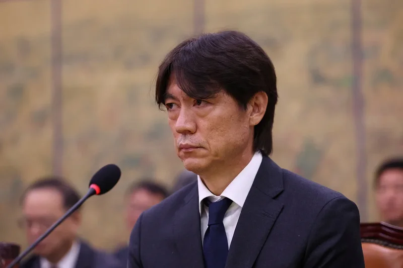 Police raid South Korea FA headquarters over appointment of disgraced World Cup coach