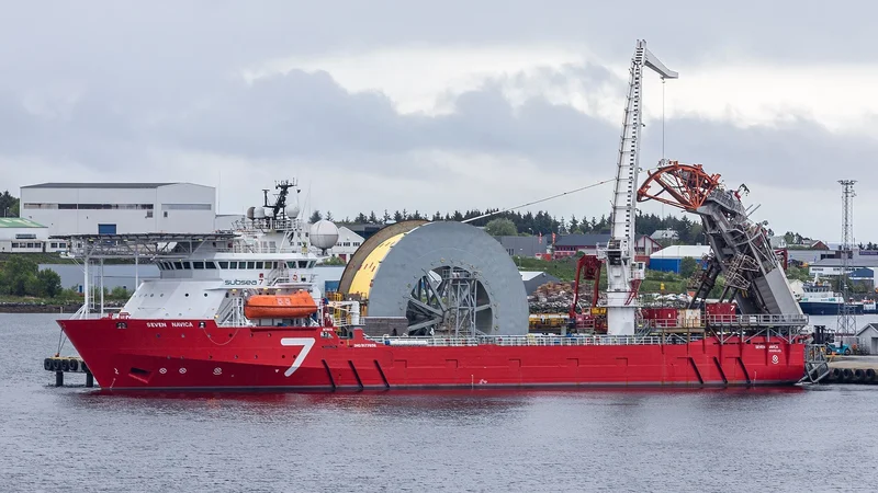 Argentina Ships First Offshore Pipes for Vaca Muerta Oil Pipeline