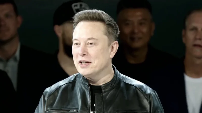SpaceX stock rebounds to near $135 IPO price