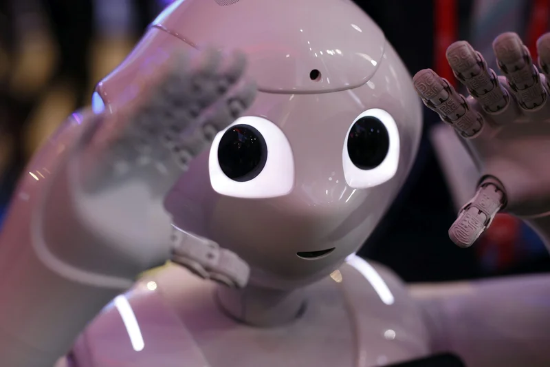 When expressive humanoid robots are awkward, people become wary – new brain study