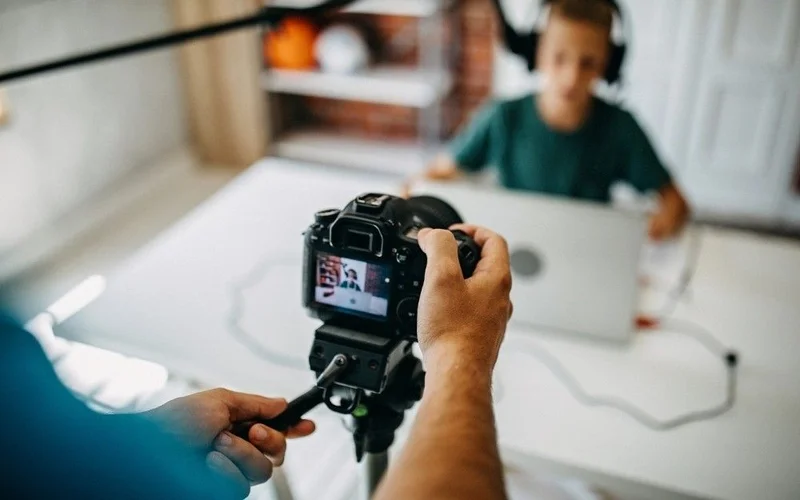 Children in vlogs, under-15 influencers now covered by new DOLE rules