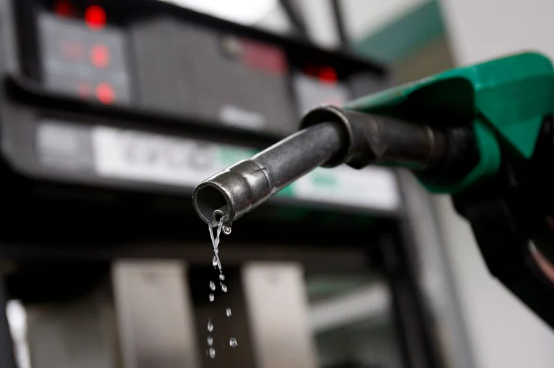 BREAKING: NNPCL reduces fuel pump price