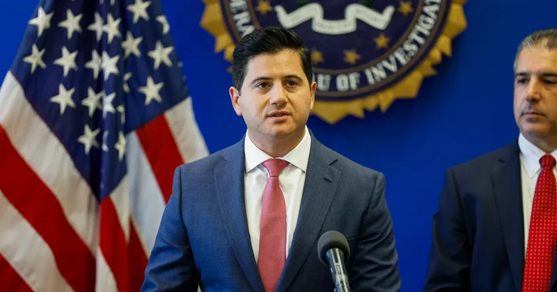 DOJ's top prosecutor in LA hires aide with pending battery charge, DUIs