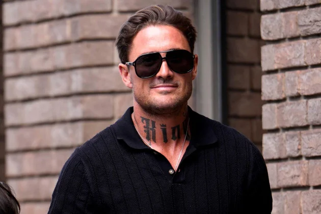 Disgraced reality star Stephen Bear jailed for breaching sex offenders register requirements
