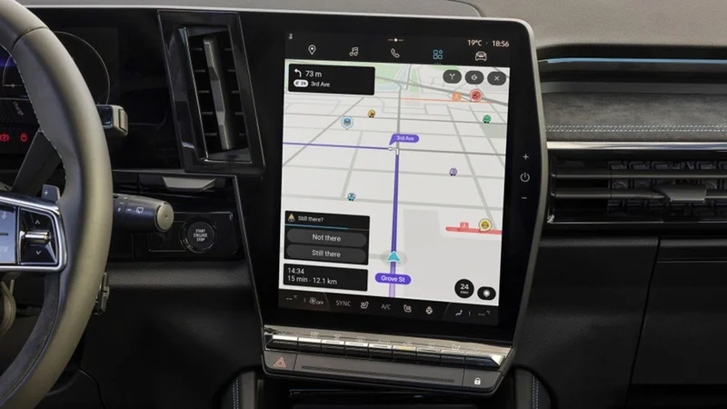 Watch out, Waze fans — there's a bug that means reports of police aren't showing up for many