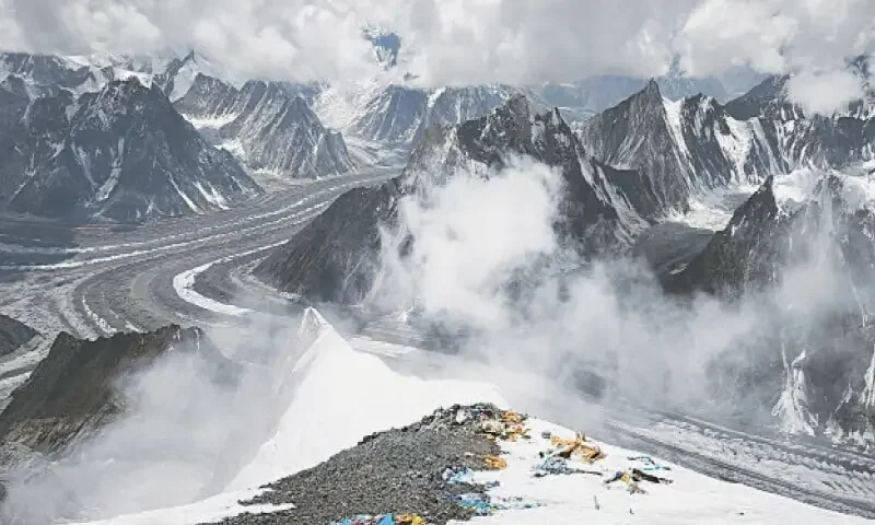 Avalanche risk, bad weather disrupt climbing season in Gilgit-Baltistan