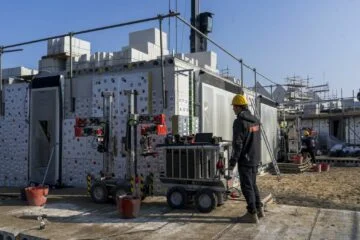 Amsterdam’s robot bricklayers take on the Dutch housing shortage