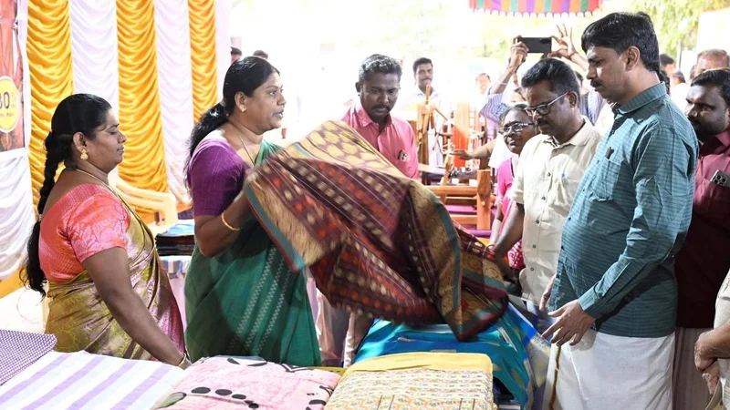 Special handloom exhibition inaugurated in Erode