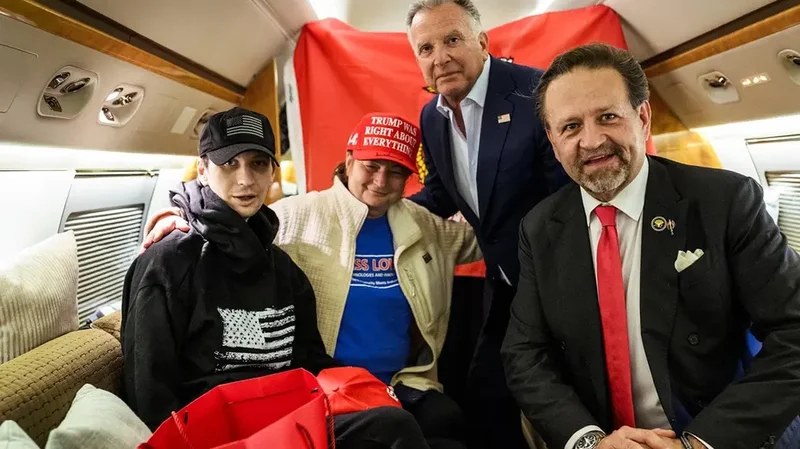Marine veteran Robert Gilman returns to US soil as Trump admin fulfills request: 'No American left behind'