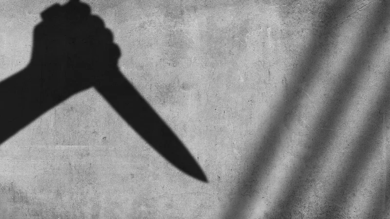 4 people stabbed in London's Covent Garden area; woman arrested