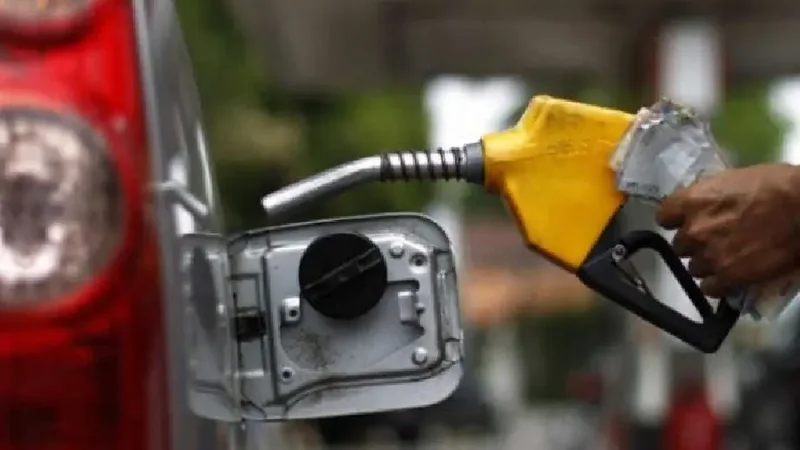 BREAKING: NNPCL reduces fuel pump price after DAILY POST report