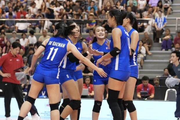 Alas Pilipinas women redeem selves with first silver at SEA V Cup