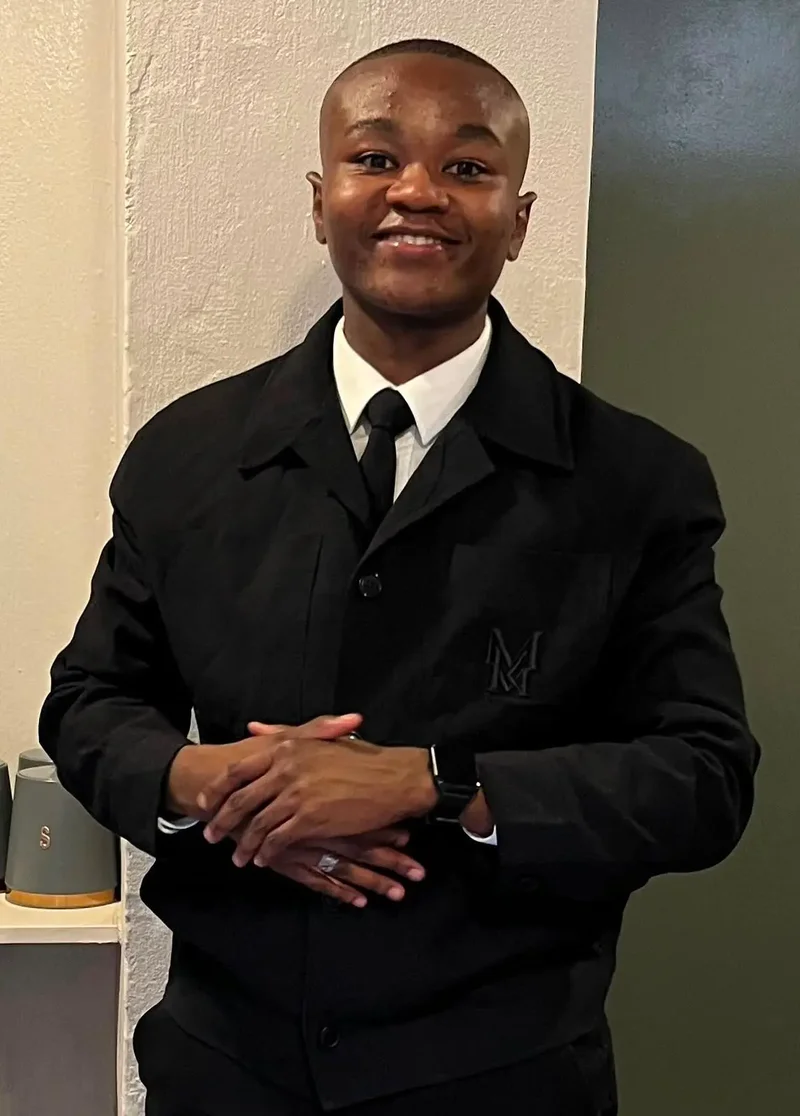 Mzwakhe Mdhluli