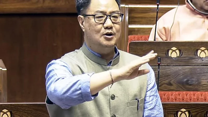Congress must apologise to family of Manmohan Singh who termed Maoists single biggest threat: Rijiju
