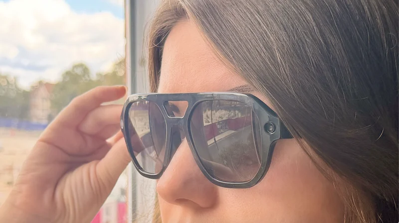 I wore these obnoxious, travel-focused smart glasses for a week on vacation and learned more than I’d bargained for about the stony steps of Santorini