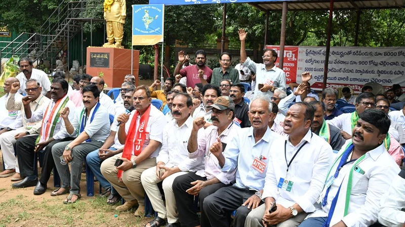 Trade unions seek release of ₹8,000 crore for Vizag steel plant repairs