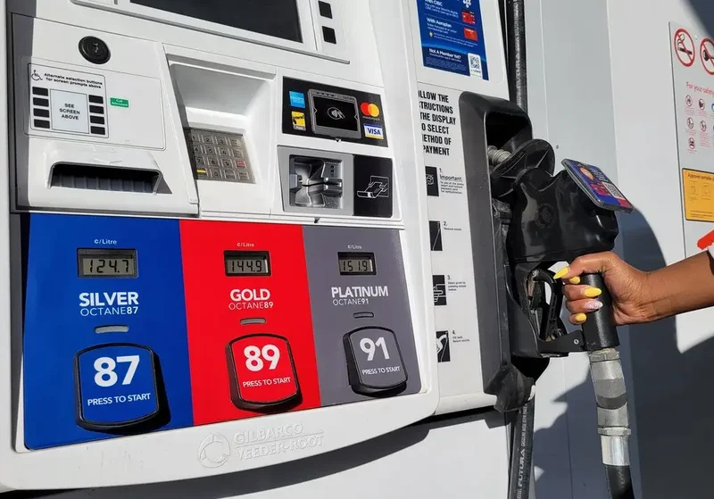Poilievre urges Carney to keep fuel excise tax suspended until Canada Day