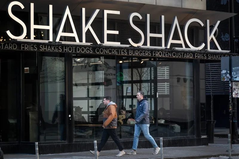 Shake Shack customer says they were charged more because they refused to tip