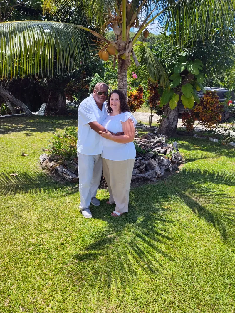 Edmonton couple stuck in Caribbean amid WestJet strike aftermath