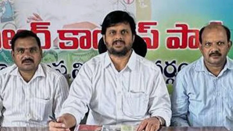 YSRCP leaders condemn arrest of Amadalavalasa in-charge in Ampolu case