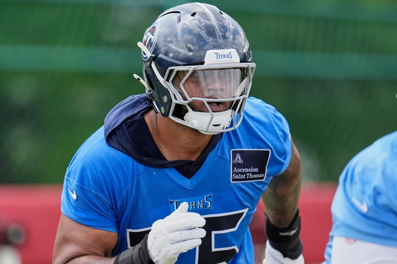 A left tackle can make $4M in college football, not the NFL. Is this pay for play?