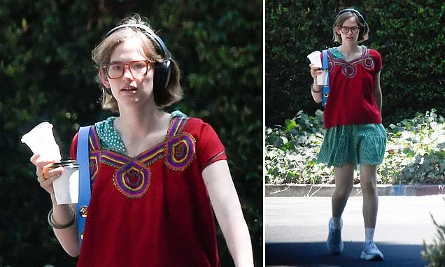 Ben Affleck and Jennifer Garner's daughter Violet, 20, enjoys being home in LA for the summer WITHOUT face covering after calling for return of mask mandates