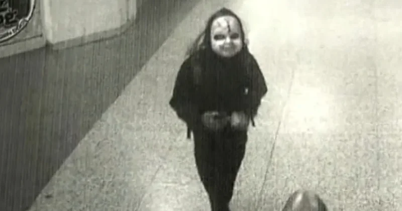 Police hunting down man in Chucky-like horror mask who asked woman "Are you ready to die?"