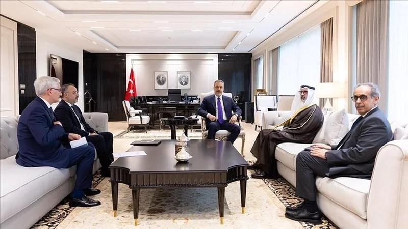 Turkish FM, Kuwaiti counterpart discuss 'regional developments' in phone call