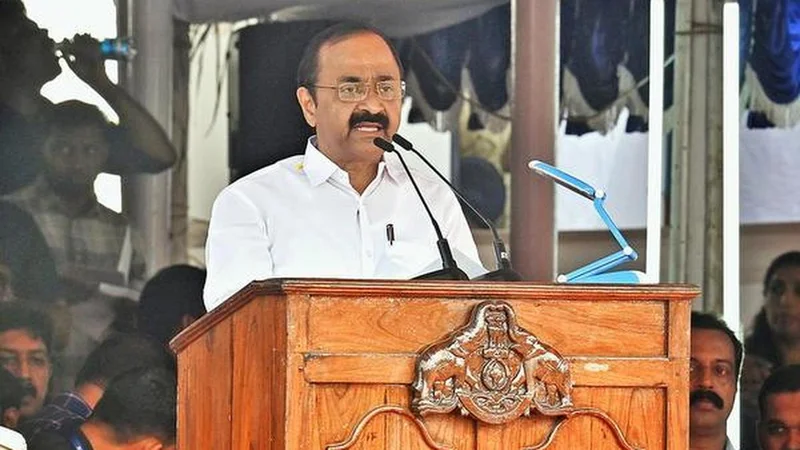 Keralam CM denies CPI(M) accusation that govt. has ceded executive power to 'RSS-controlled' Lok Bhavan