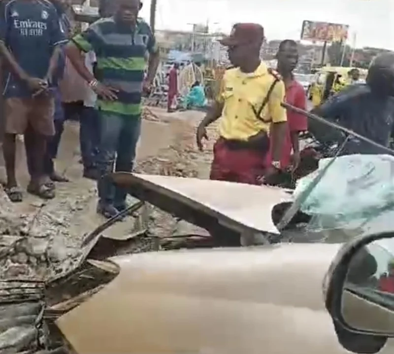 Female driver dies after speeding vehicle crashes into building in Lagos