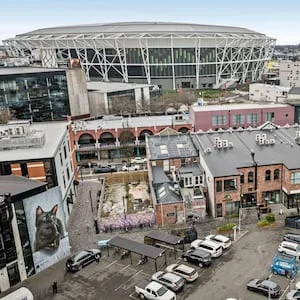Christchurch High Street: Restored Duncan’s Buildings put on the market